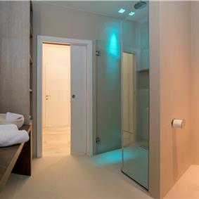 Luxury 6 Bedroom Brac Island Beach Front Villa With Heated Infinity Pool and lift near Sumartin sleeps 12